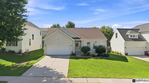 Photo of 7520 N 107 Avenue, Omaha, NE 68122 (MLS # 22624749)