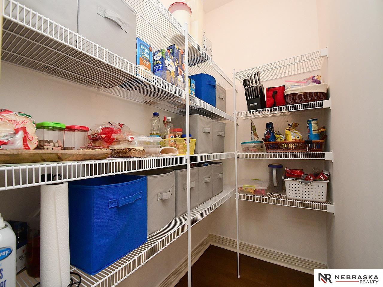 Omaha, Nebraska 68135, United States, 4 Bedrooms Bedrooms, ,3 BathroomsBathrooms,Residential,Active,241676