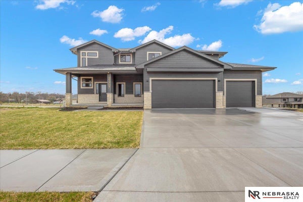 21707 GLENMORE DR, GRETNA, NE 68028 - Image b4cb72252bacf9dacf4b1c21cb9a9bfa/1452616860