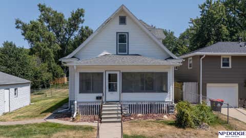 Photo of 3620 S 16Th Street, Lincoln, NE 68502 (MLS # 22621442)