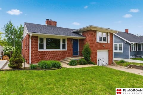 Photo of 6315 Pacific Street, Omaha, NE 68106 (MLS # 22612820)