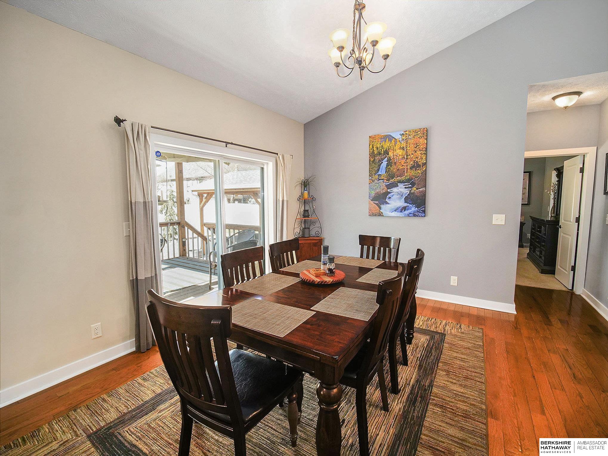 Lincoln, Nebraska 68516, United States, 5 Bedrooms Bedrooms, ,3 BathroomsBathrooms,Residential,Active,77991