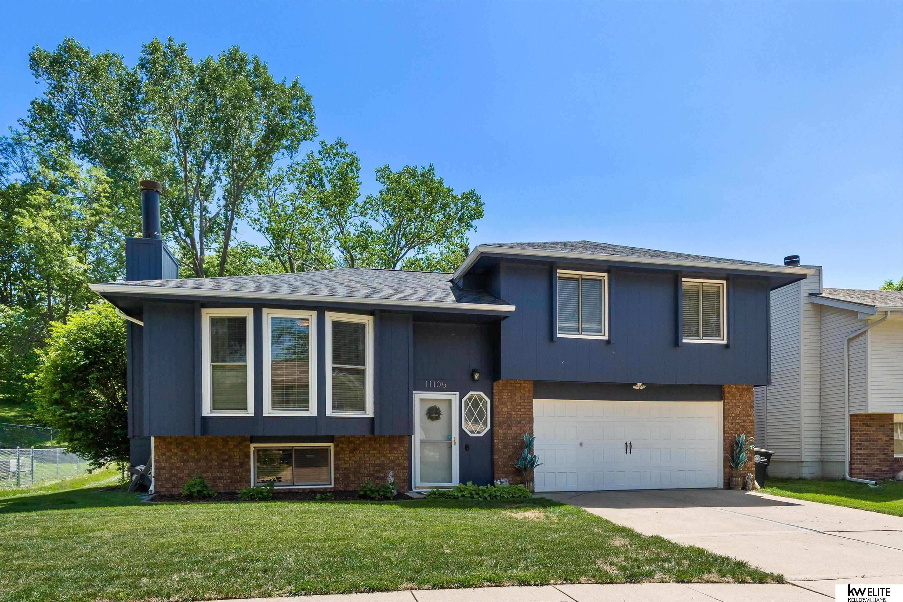 Omaha, Nebraska 68164, United States, 3 Bedrooms Bedrooms, ,2 BathroomsBathrooms,Residential,Pending,132366