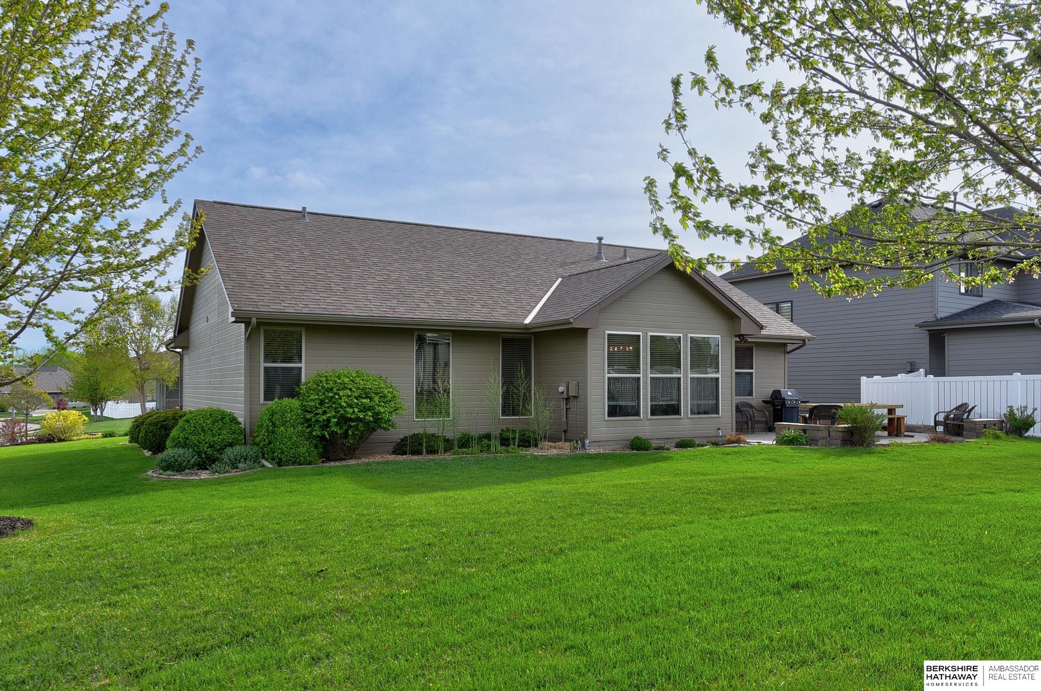 Bennington, Nebraska 68007, United States, 4 Bedrooms Bedrooms, ,3 BathroomsBathrooms,Residential,Active,119772