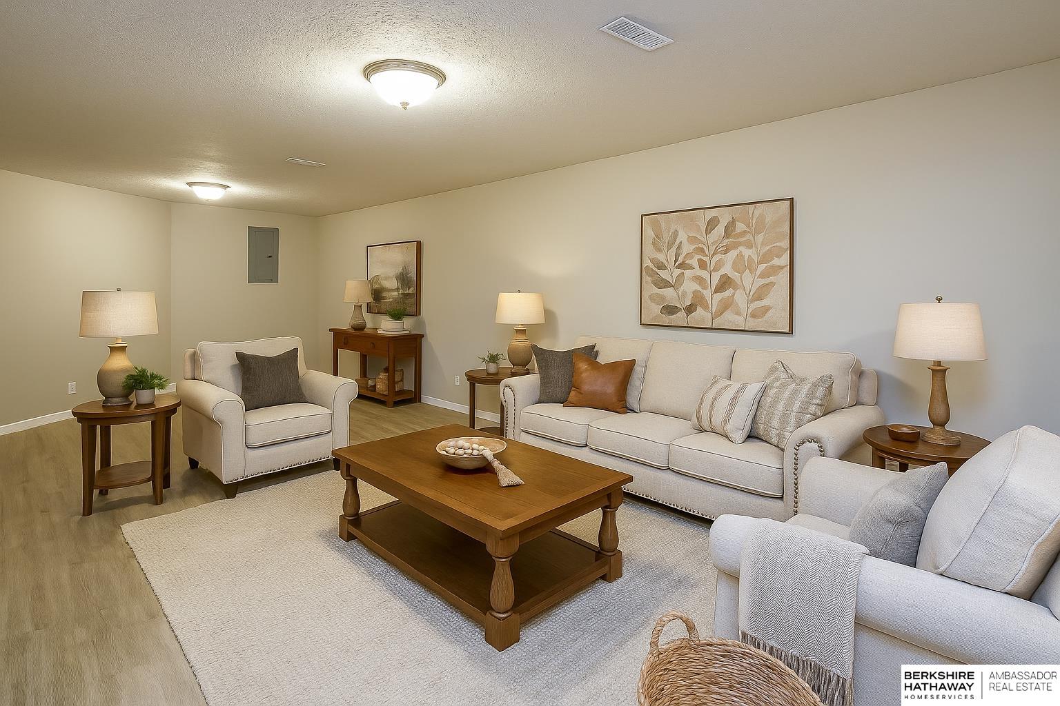 Omaha, Nebraska 68116, United States, 4 Bedrooms Bedrooms, ,3 BathroomsBathrooms,Residential,Active,197087