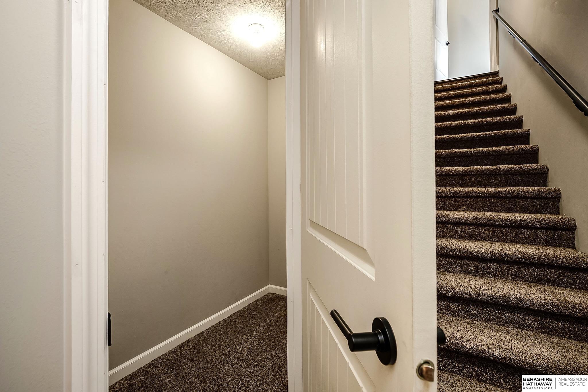 Omaha, Nebraska 68116, United States, 4 Bedrooms Bedrooms, ,3 BathroomsBathrooms,Residential,Active,197087