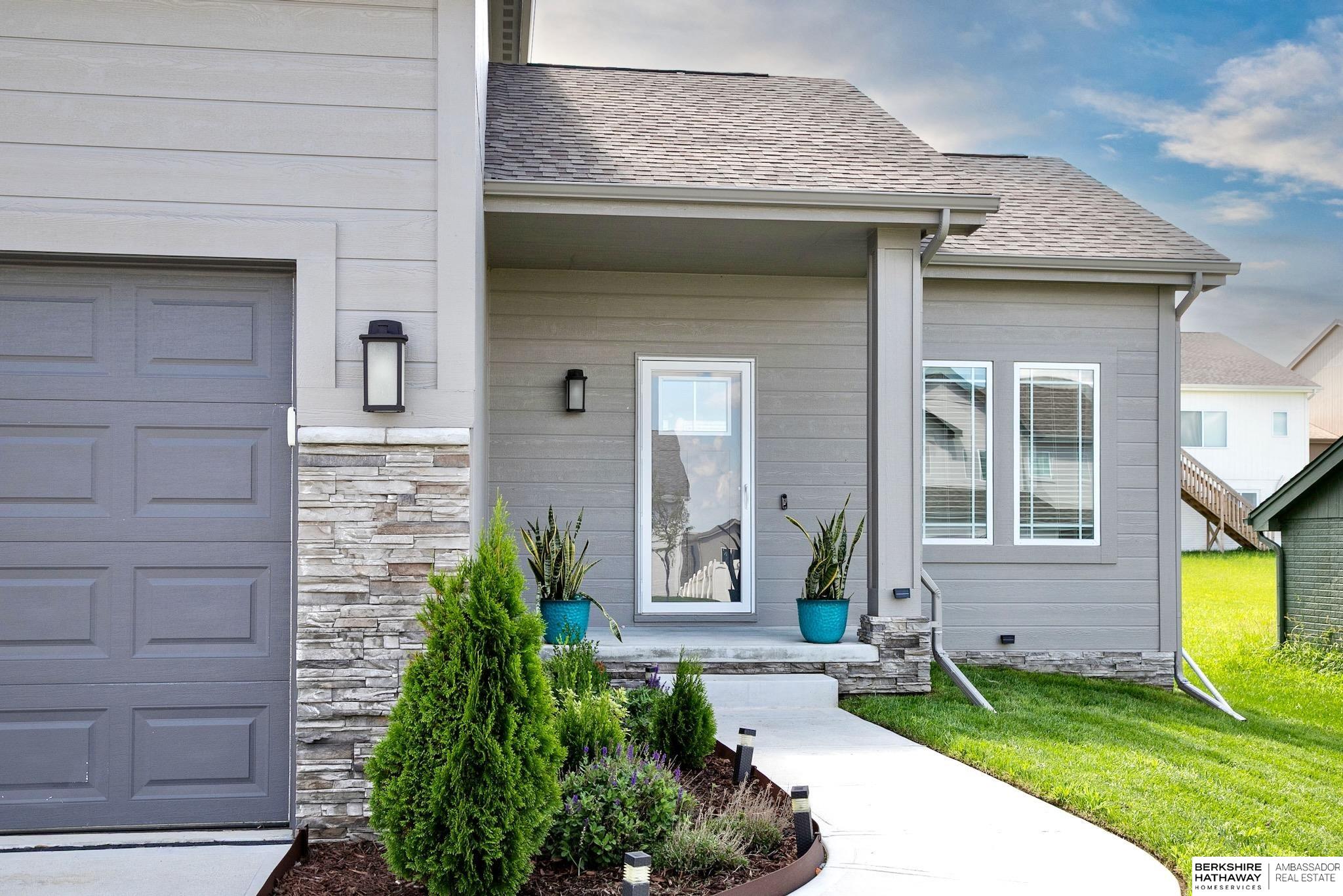 Omaha, Nebraska 68116, United States, 4 Bedrooms Bedrooms, ,3 BathroomsBathrooms,Residential,Active,197087