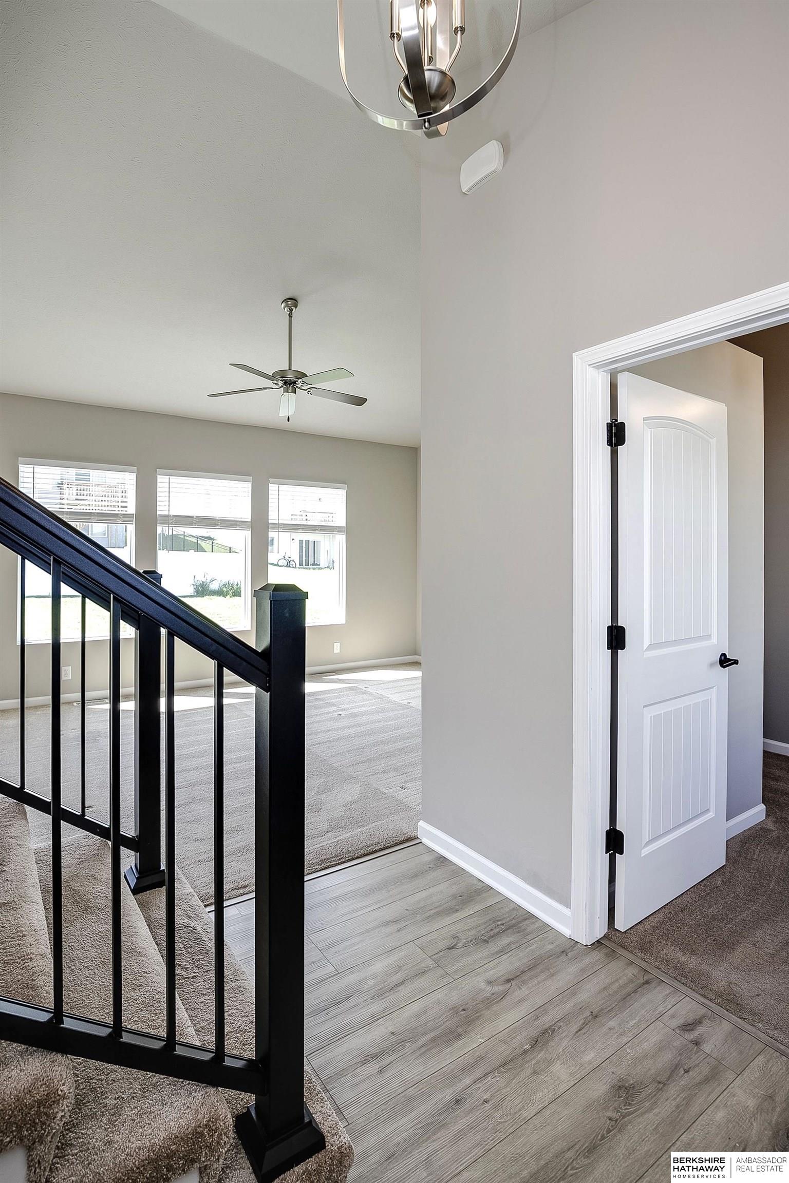 Omaha, Nebraska 68116, United States, 4 Bedrooms Bedrooms, ,3 BathroomsBathrooms,Residential,Active,197087