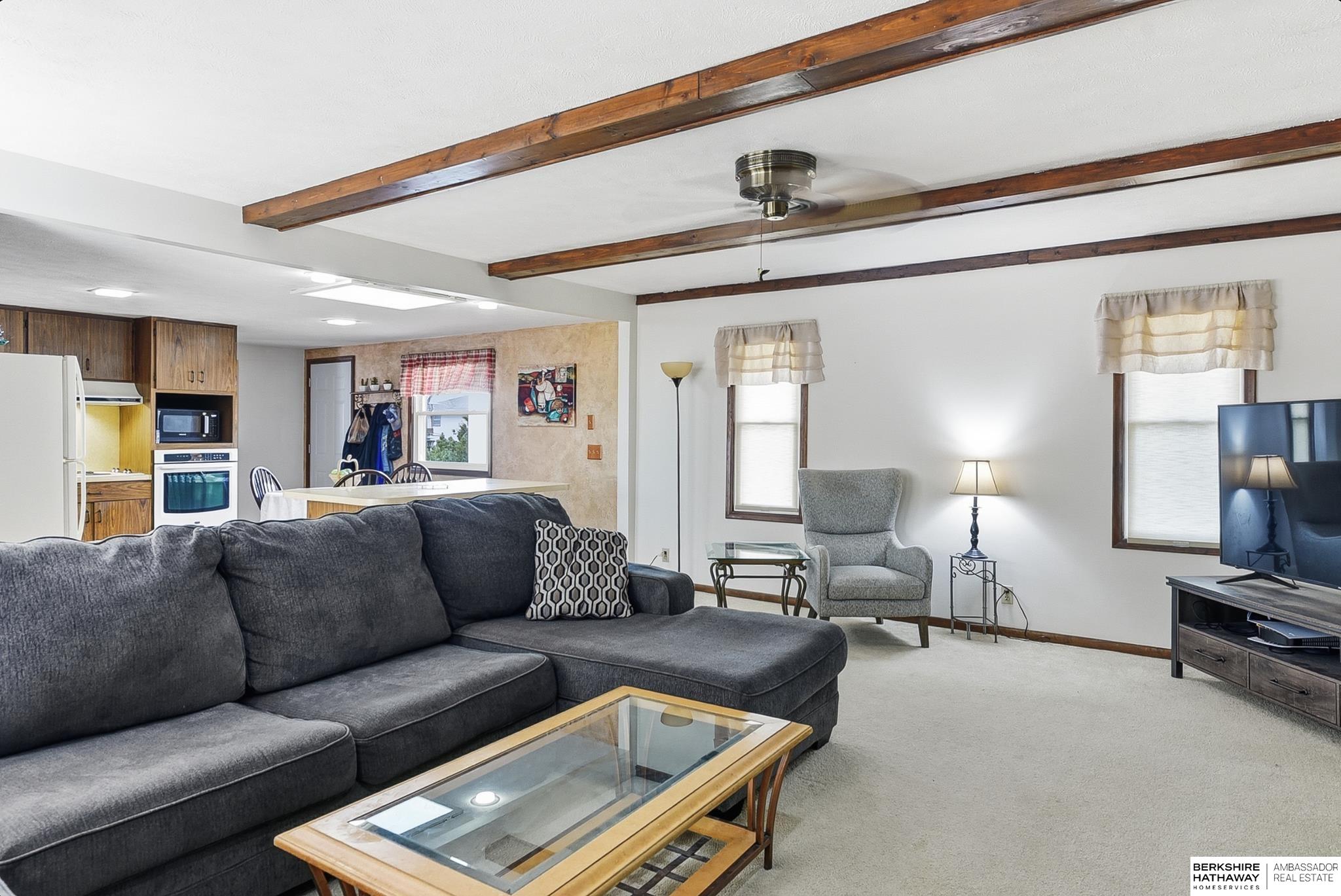 Bellevue, Nebraska 68147, United States, 3 Bedrooms Bedrooms, ,2 BathroomsBathrooms,Residential,Pending,254140