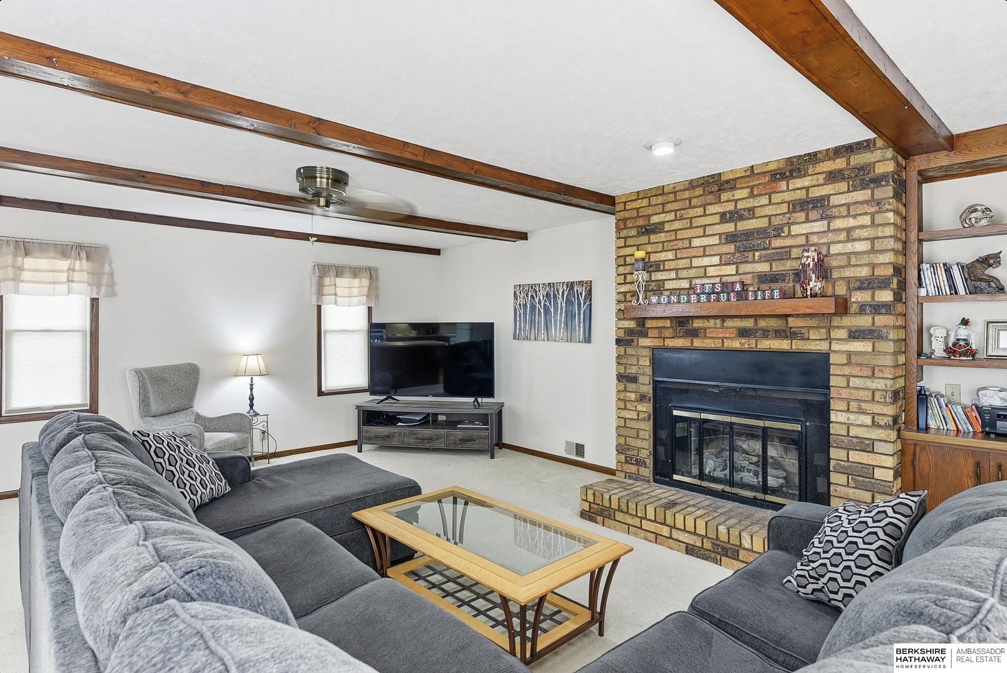 Bellevue, Nebraska 68147, United States, 3 Bedrooms Bedrooms, ,2 BathroomsBathrooms,Residential,Pending,254140