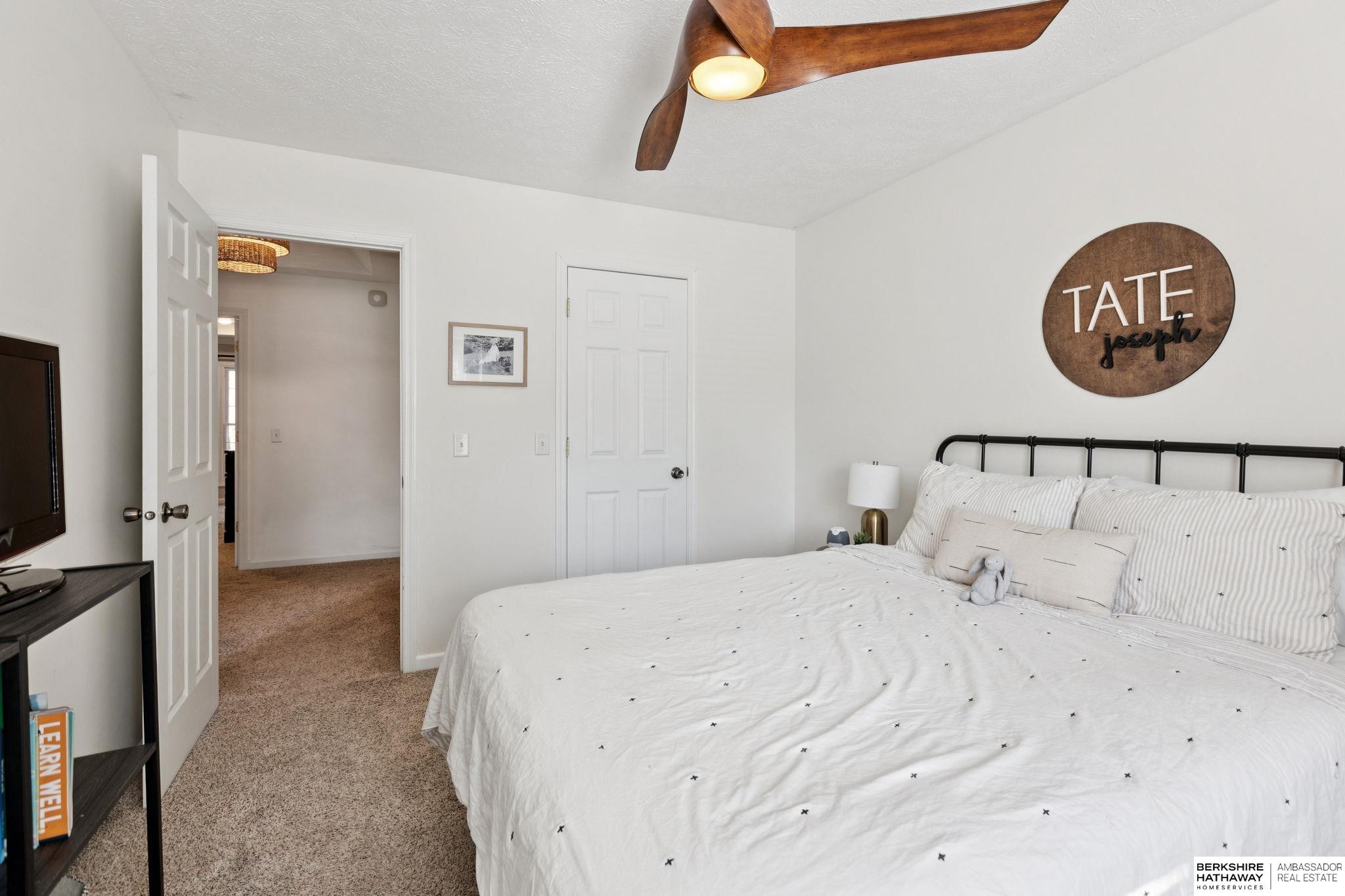 Omaha, Nebraska 68130, United States, 4 Bedrooms Bedrooms, ,2 BathroomsBathrooms,Residential,Pending,217506