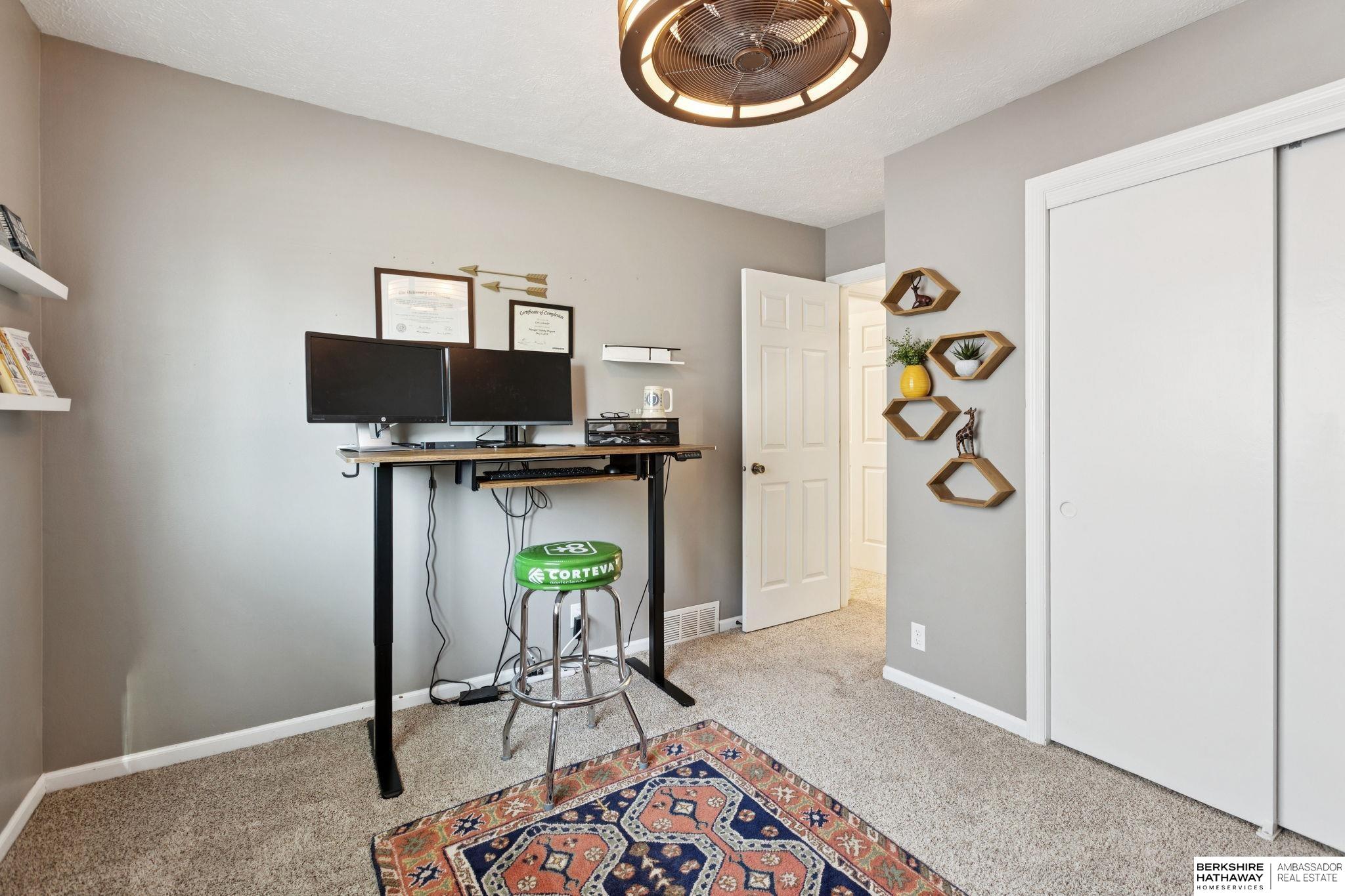 Omaha, Nebraska 68130, United States, 4 Bedrooms Bedrooms, ,2 BathroomsBathrooms,Residential,Pending,217506