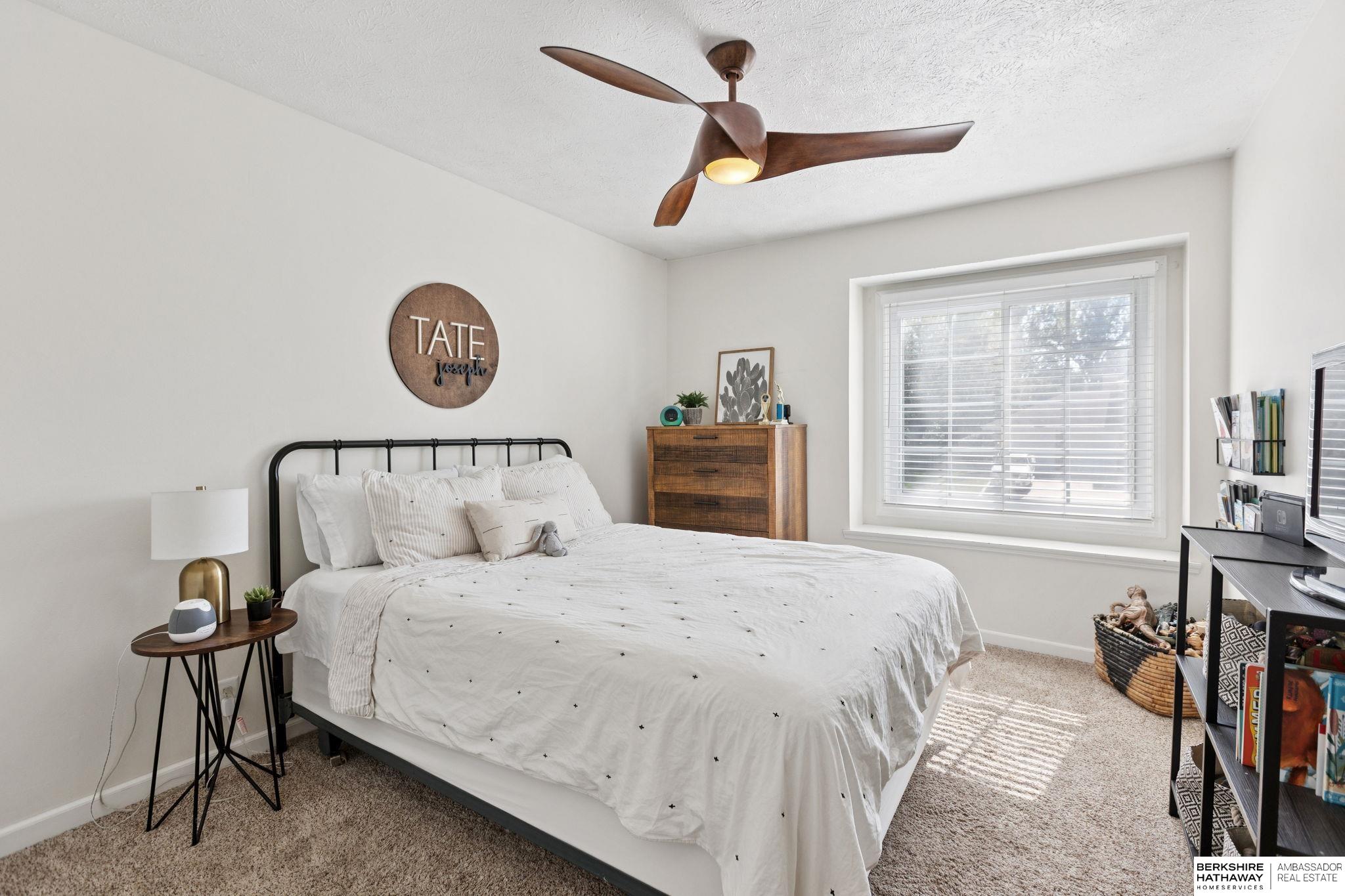 Omaha, Nebraska 68130, United States, 4 Bedrooms Bedrooms, ,2 BathroomsBathrooms,Residential,Pending,217506