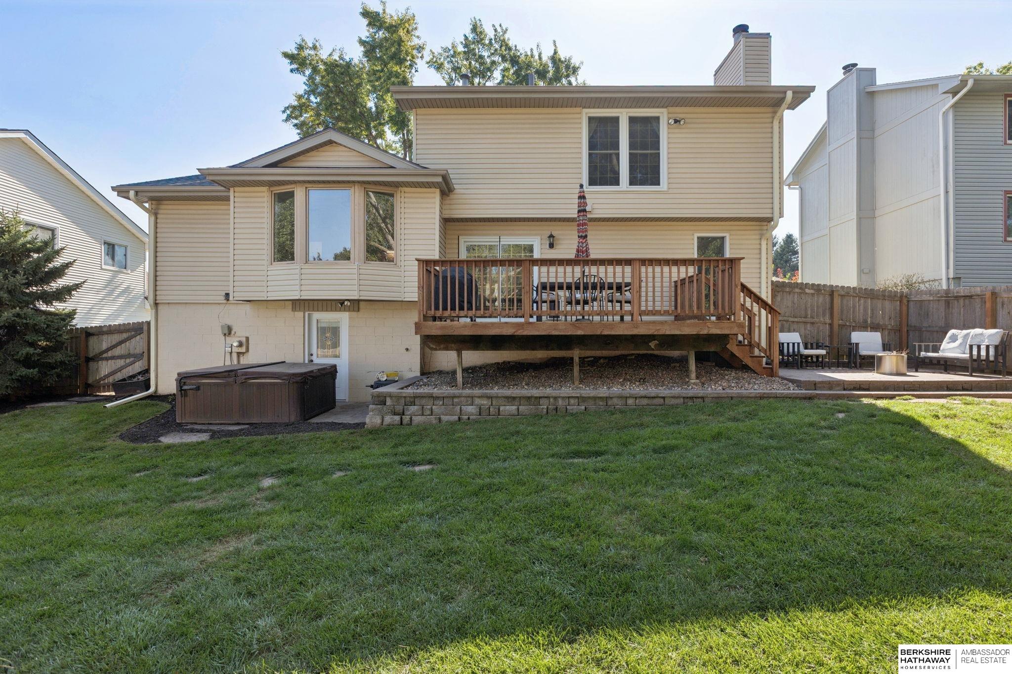 Omaha, Nebraska 68130, United States, 4 Bedrooms Bedrooms, ,2 BathroomsBathrooms,Residential,Pending,217506