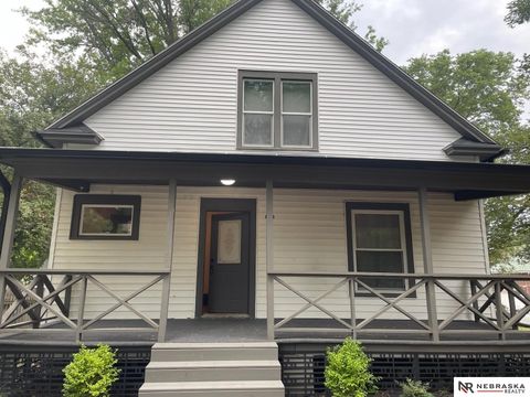 Photo of 820 N York Avenue, York, NE 68467 (MLS # 22608502)