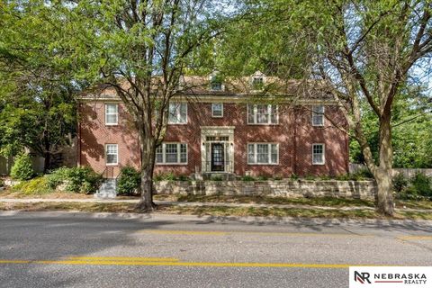 Photo of 2457 S 27th Street #B, Lincoln, NE 68502 (MLS # 22534479)