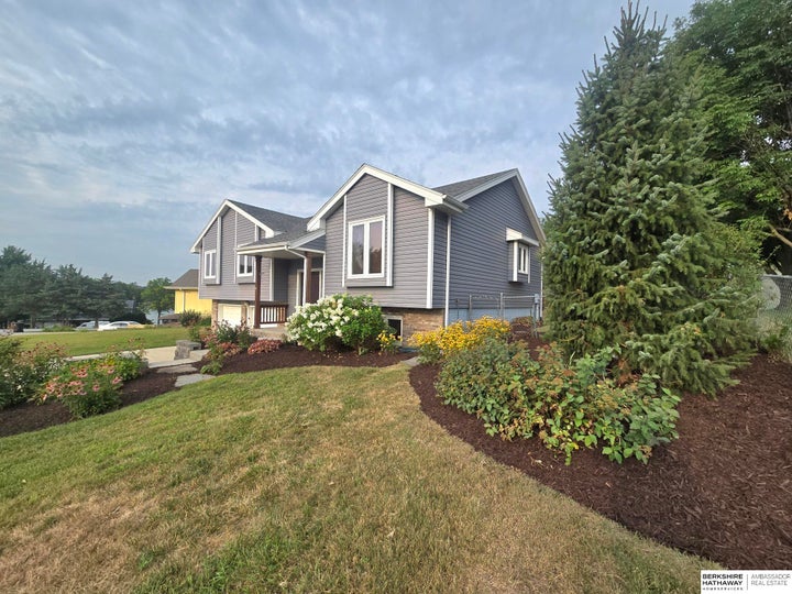 Photo 1 of 48 — 1533 TRUMBALL Terrace, Plattsmouth, NE 68048