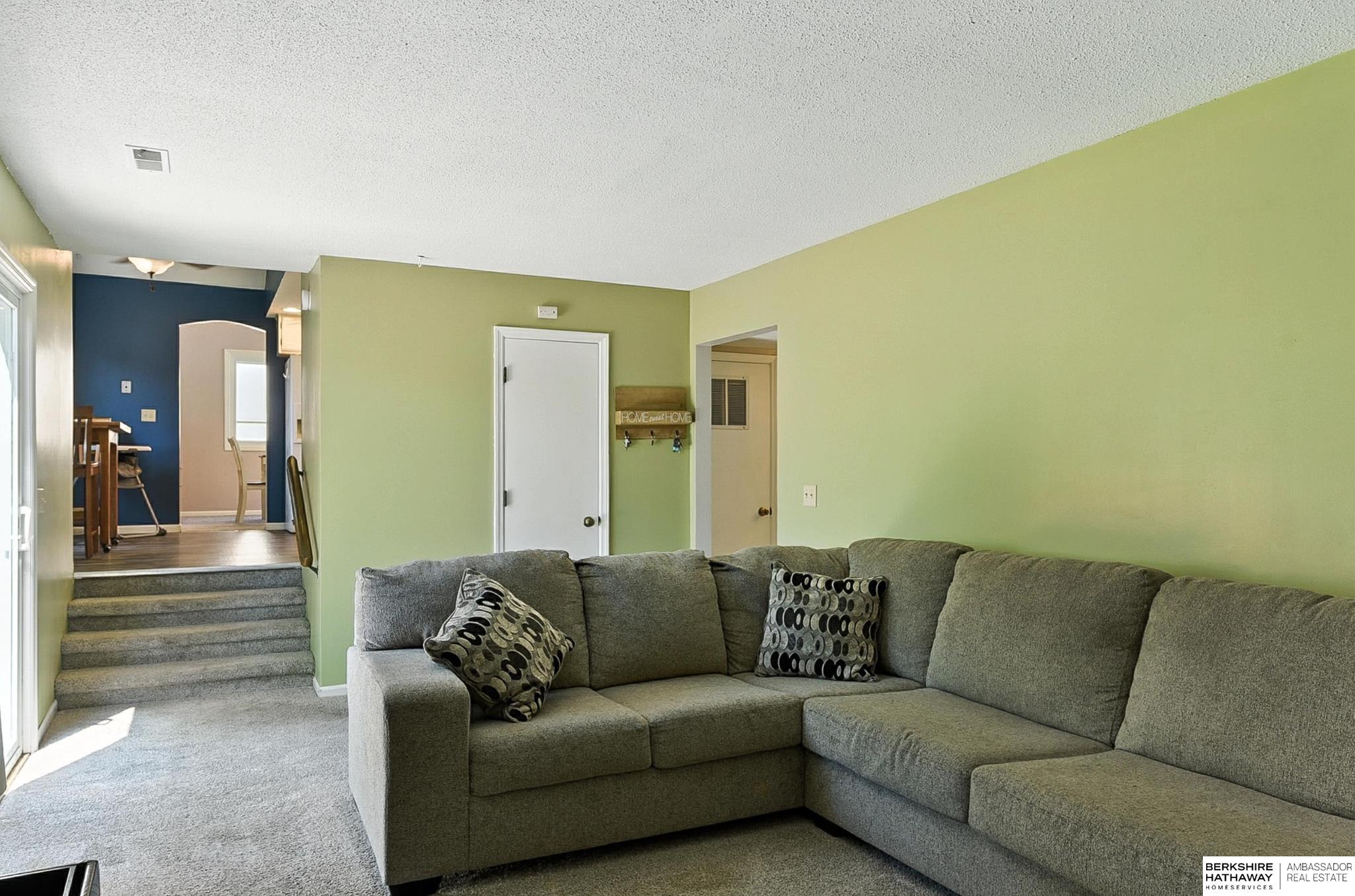 Omaha, Nebraska 68144, United States, 3 Bedrooms Bedrooms, ,2 BathroomsBathrooms,Residential,Active,162811