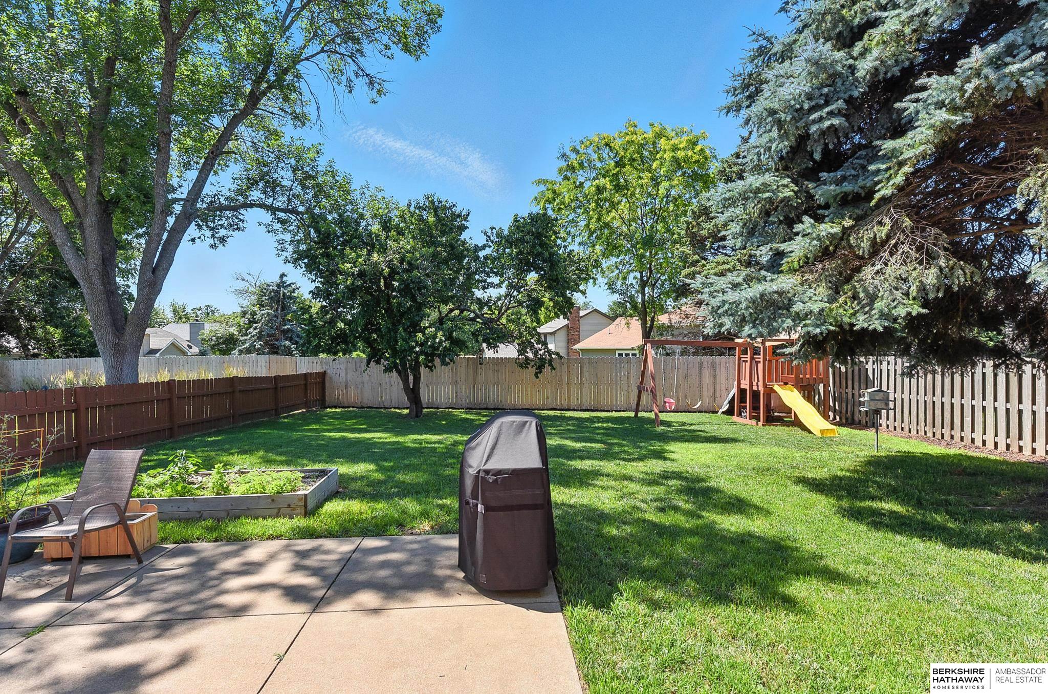 Omaha, Nebraska 68144, United States, 3 Bedrooms Bedrooms, ,2 BathroomsBathrooms,Residential,Active,162811