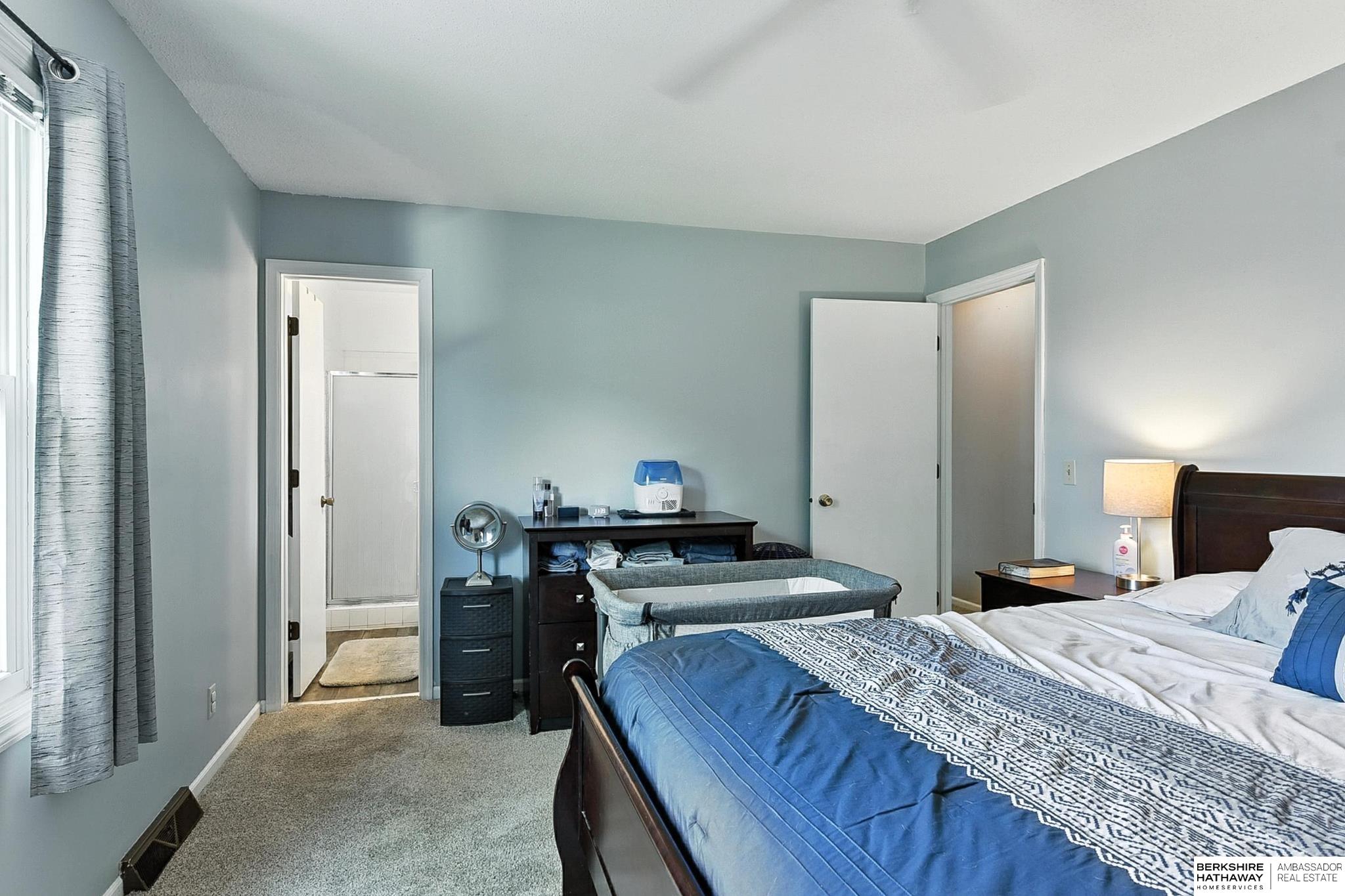 Omaha, Nebraska 68144, United States, 3 Bedrooms Bedrooms, ,2 BathroomsBathrooms,Residential,Active,162811