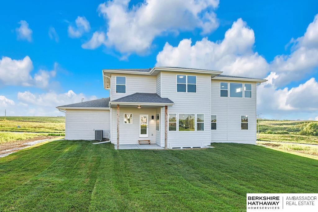 Elkhorn, Nebraska 68022, United States, 4 Bedrooms Bedrooms, ,3 BathroomsBathrooms,Residential,Active,20171