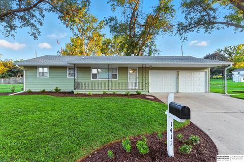 Photo of 1411 Prospect Avenue, Blair, NE 68008 (MLS # 22530255)