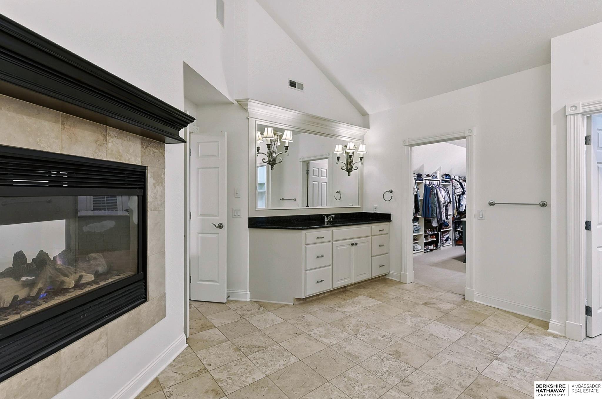 Omaha, Nebraska 68022, United States, 4 Bedrooms Bedrooms, ,4 BathroomsBathrooms,Residential,Active,189994