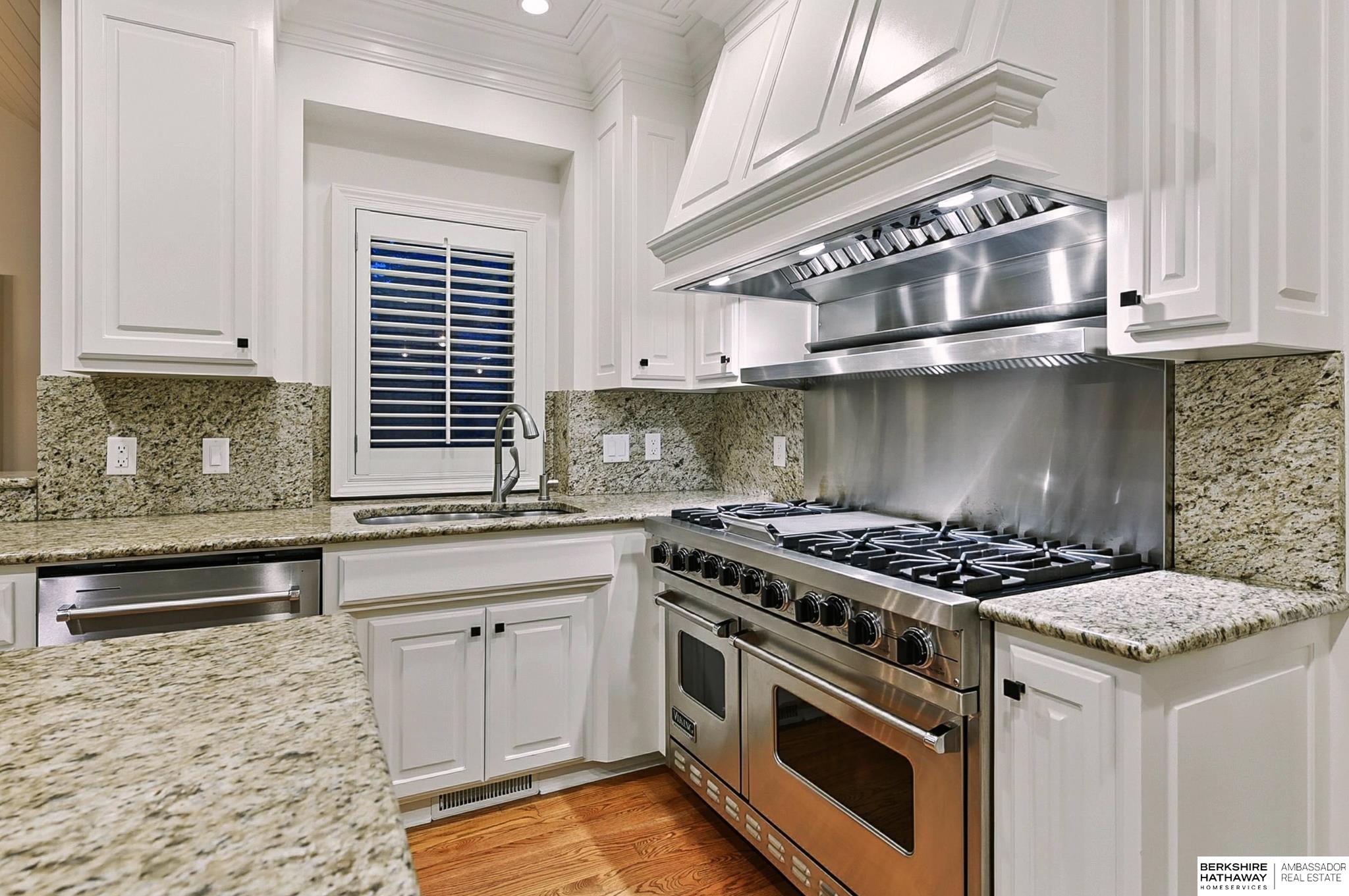 Omaha, Nebraska 68022, United States, 4 Bedrooms Bedrooms, ,4 BathroomsBathrooms,Residential,Active,189994