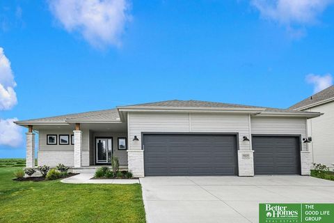 Photo of 10909 N 160 Street, Bennington, NE 68007 (MLS # 22520131)