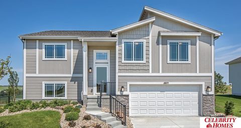 Photo of 21087 Jefferson Street, Elkhorn, NE 68022 (MLS # 22524942)