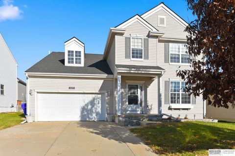 Photo of 16270 Patrick Avenue, Omaha, NE 68116 (MLS # 22602269)