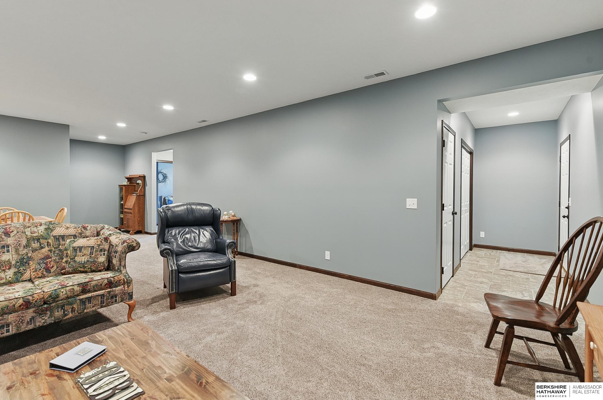 Malmo, Nebraska 68040, United States, 4 Bedrooms Bedrooms, ,3 BathroomsBathrooms,Residential,Pending,146832