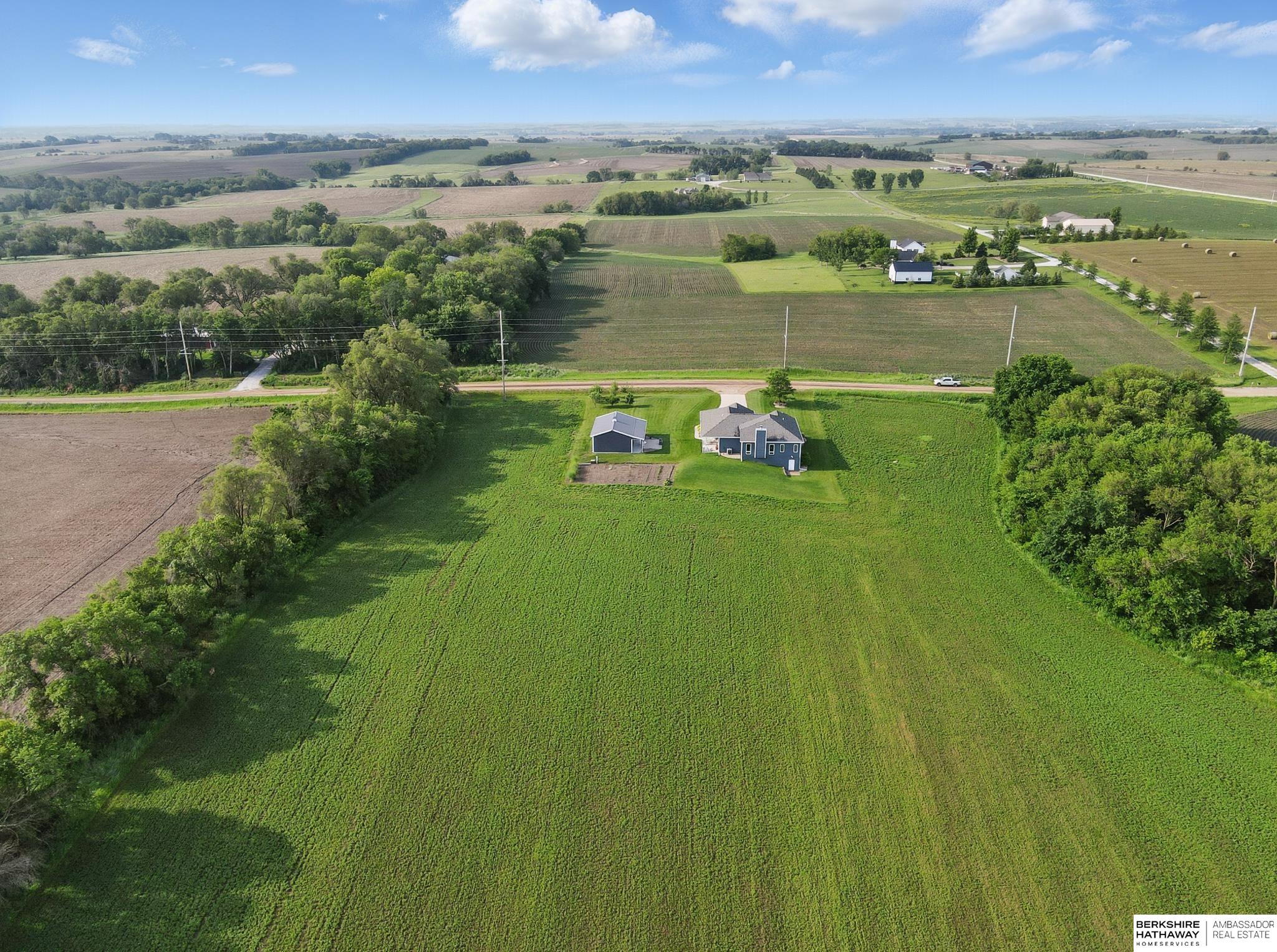 Malmo, Nebraska 68040, United States, 4 Bedrooms Bedrooms, ,3 BathroomsBathrooms,Residential,Pending,146832