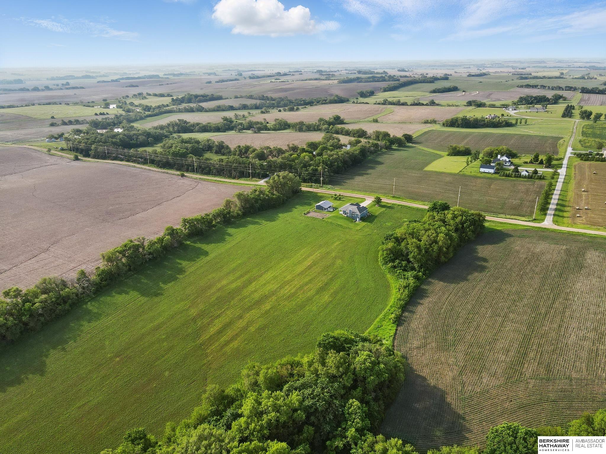 Malmo, Nebraska 68040, United States, 4 Bedrooms Bedrooms, ,3 BathroomsBathrooms,Residential,Pending,146832