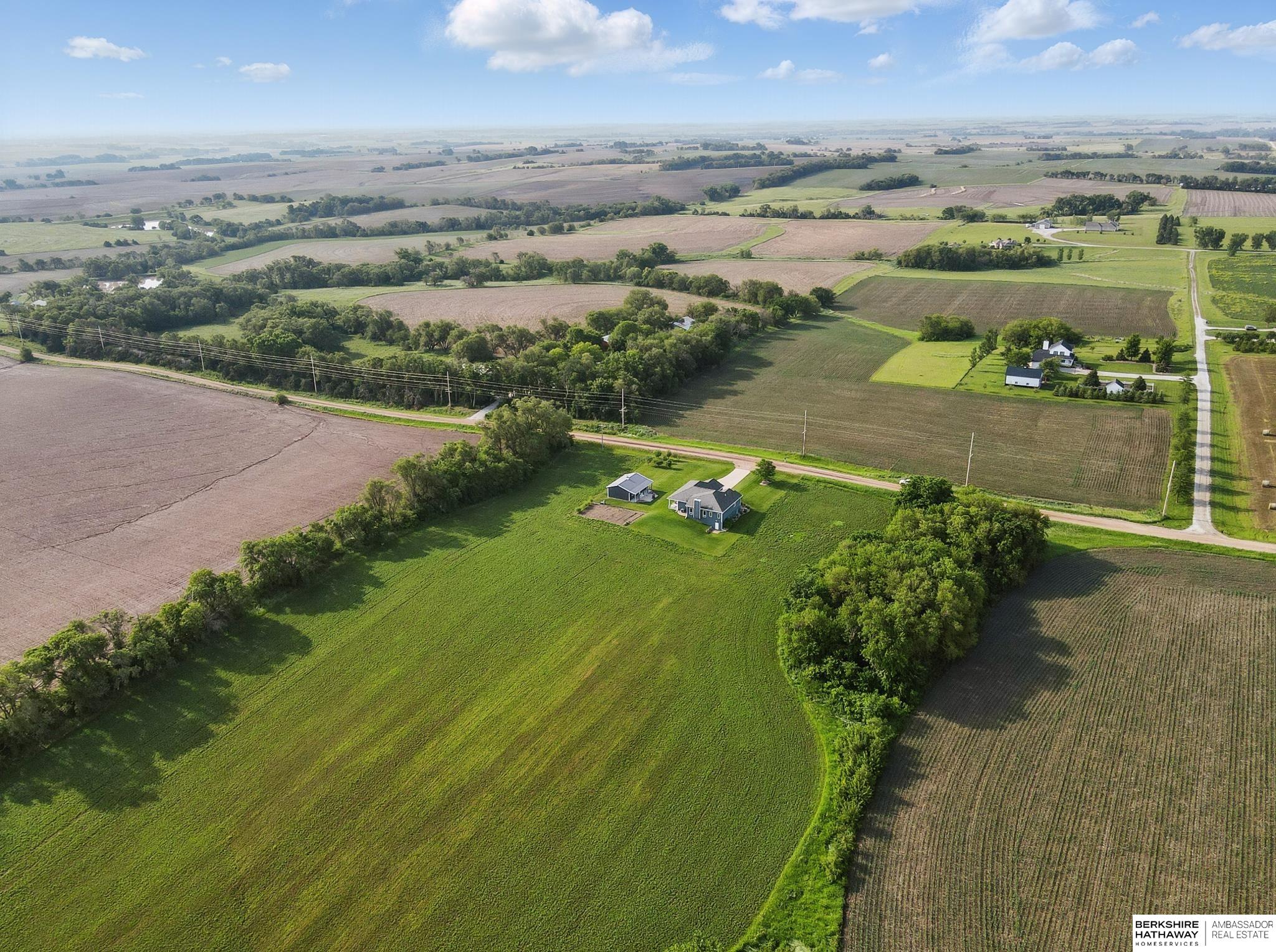 Malmo, Nebraska 68040, United States, 4 Bedrooms Bedrooms, ,3 BathroomsBathrooms,Residential,Pending,146832