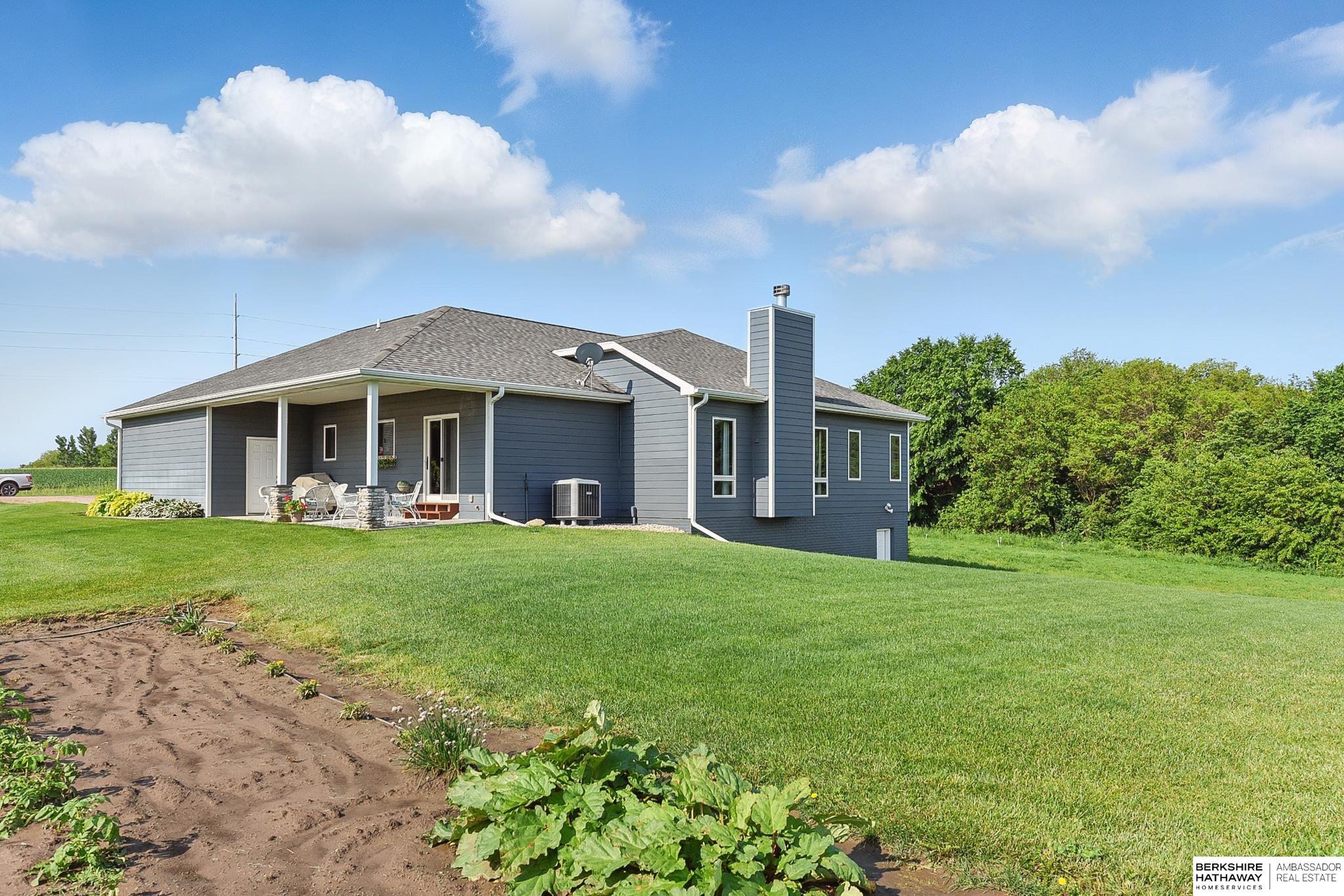 Malmo, Nebraska 68040, United States, 4 Bedrooms Bedrooms, ,3 BathroomsBathrooms,Residential,Pending,146832