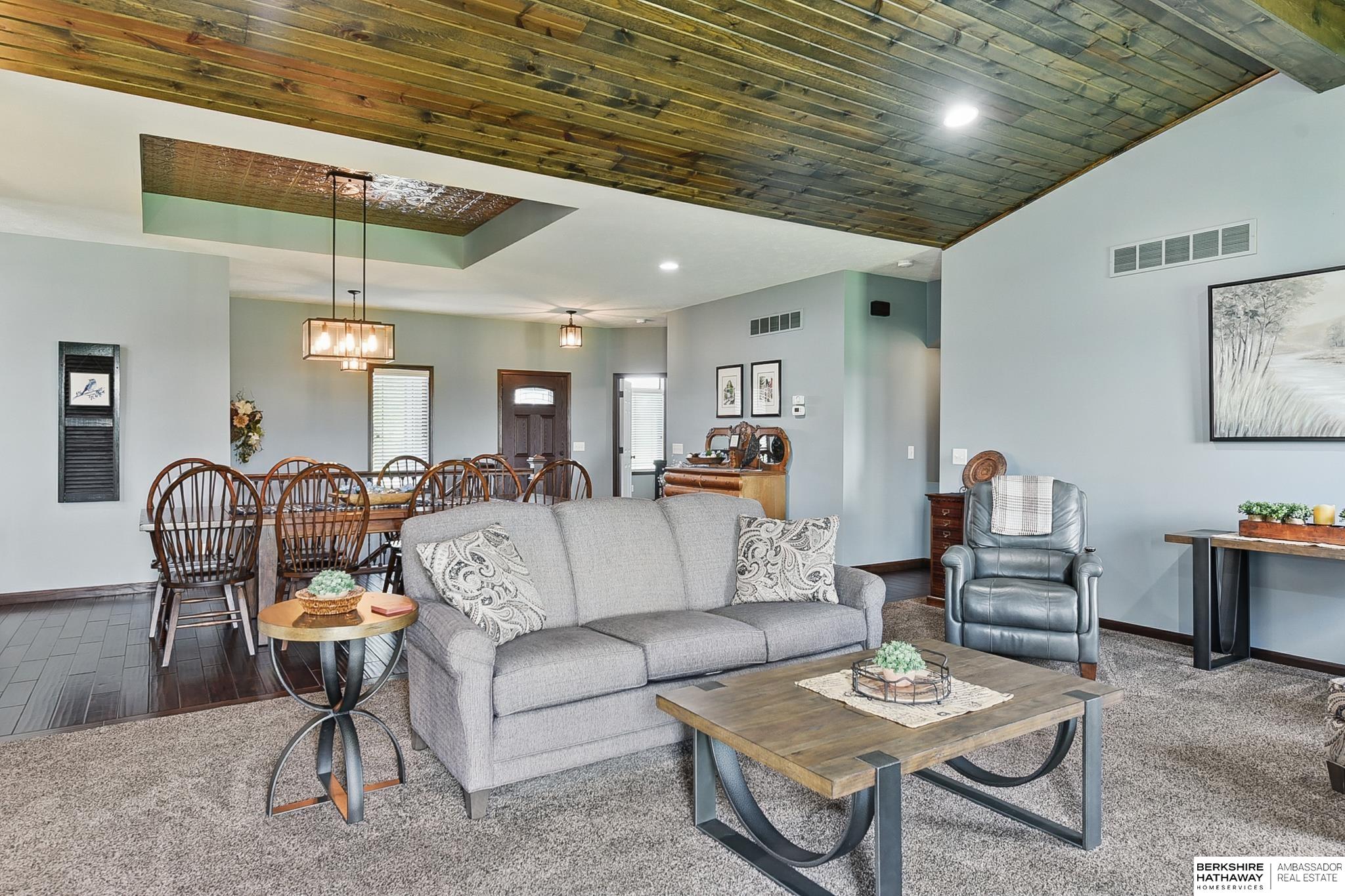 Malmo, Nebraska 68040, United States, 4 Bedrooms Bedrooms, ,3 BathroomsBathrooms,Residential,Pending,146832