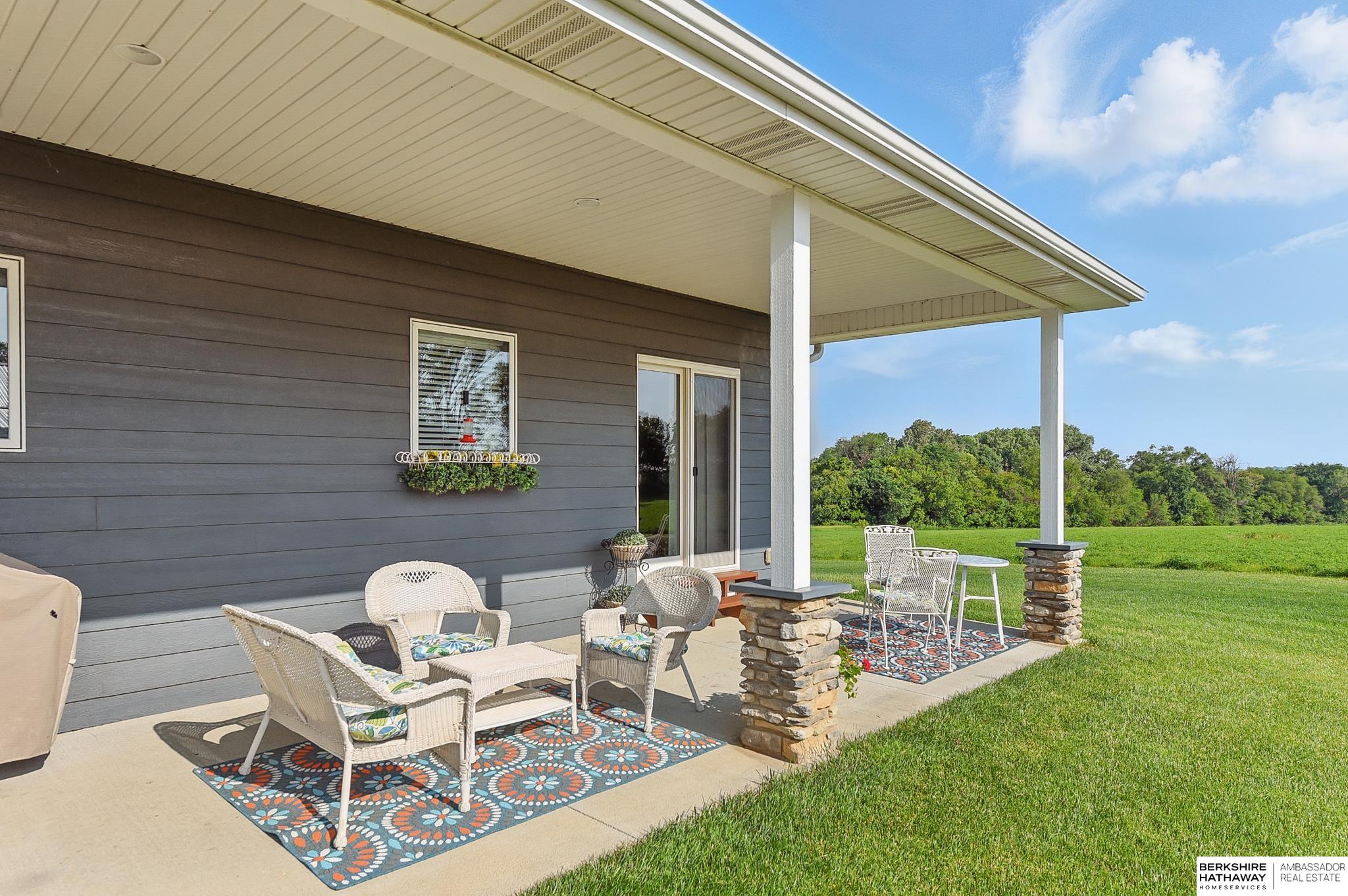 Malmo, Nebraska 68040, United States, 4 Bedrooms Bedrooms, ,3 BathroomsBathrooms,Residential,Pending,146832