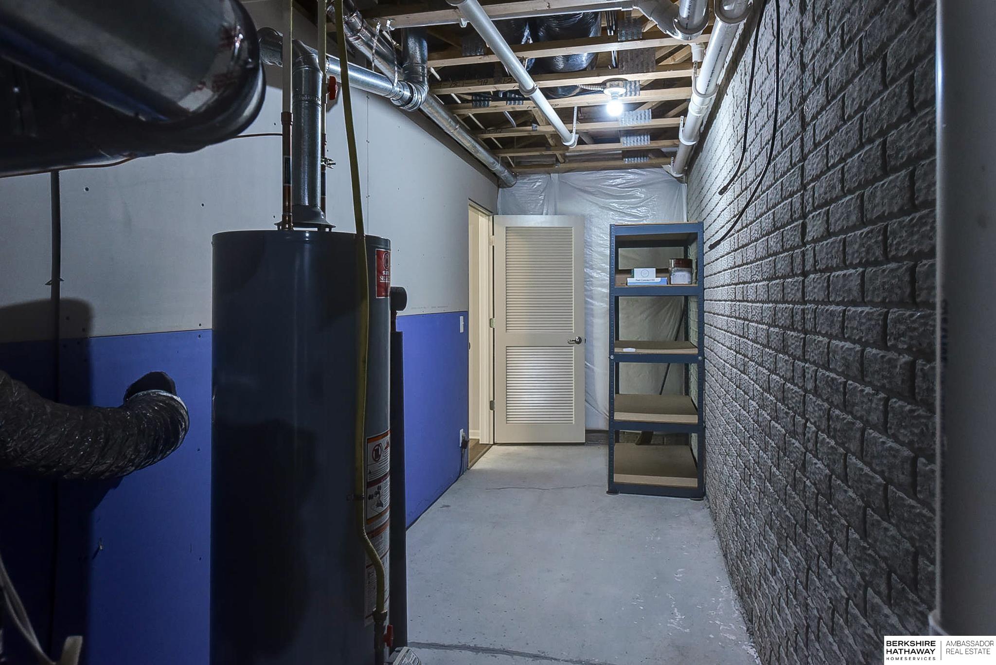 Omaha, Nebraska 68116, United States, 2 Bedrooms Bedrooms, ,2 BathroomsBathrooms,Residential,Pending,153269