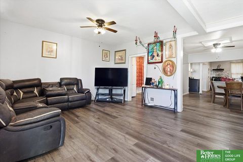 Photo of 1334 S 25 Street, Omaha, NE 68105 (MLS # 22601910)