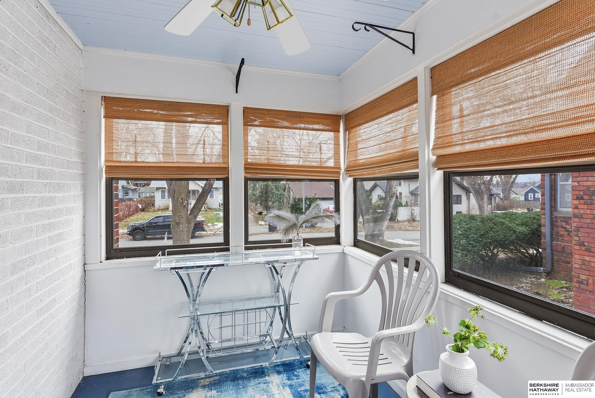 Omaha, Nebraska 68106, United States, 3 Bedrooms Bedrooms, ,2 BathroomsBathrooms,Residential,Active,253811