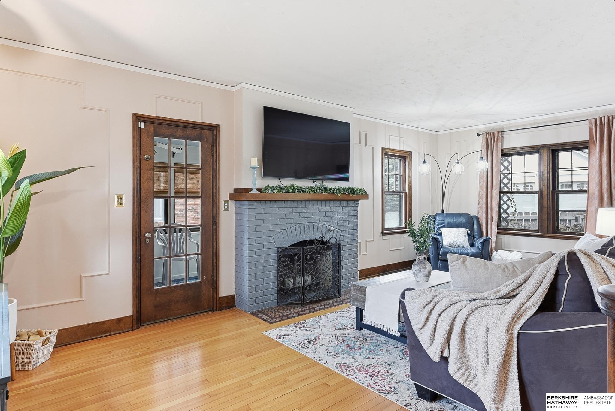 Omaha, Nebraska 68106, United States, 3 Bedrooms Bedrooms, ,2 BathroomsBathrooms,Residential,Active,253811