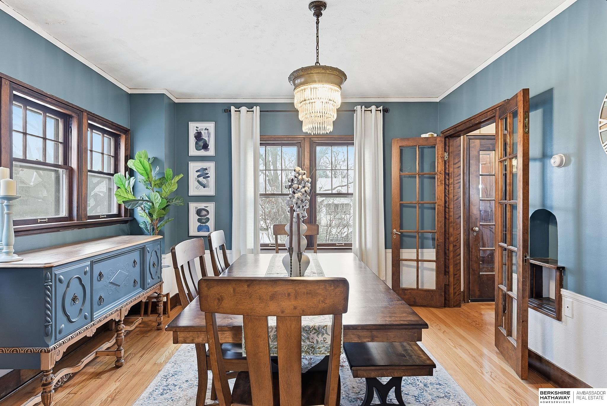 Omaha, Nebraska 68106, United States, 3 Bedrooms Bedrooms, ,2 BathroomsBathrooms,Residential,Active,253811