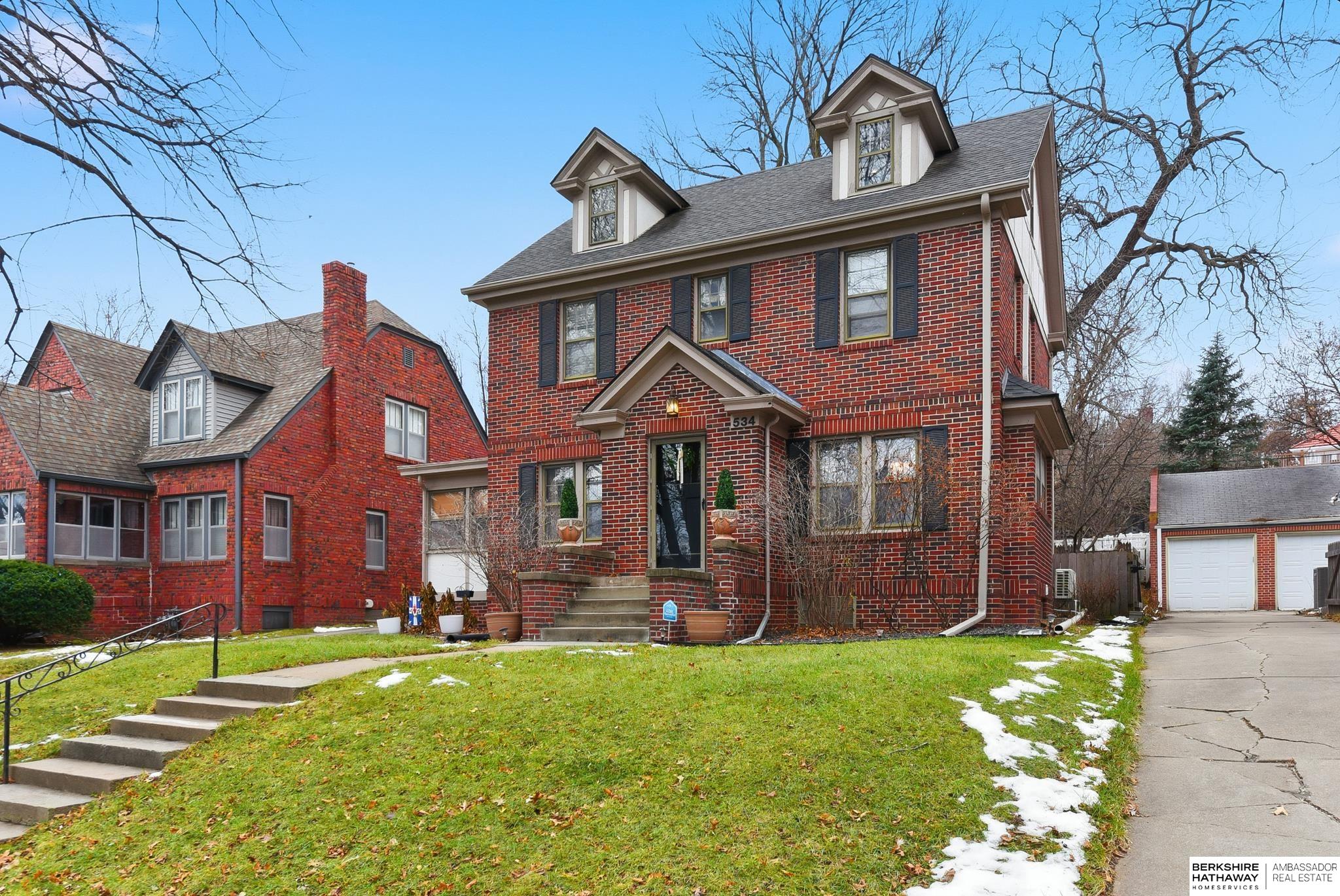 Omaha, Nebraska 68106, United States, 3 Bedrooms Bedrooms, ,2 BathroomsBathrooms,Residential,Active,253811