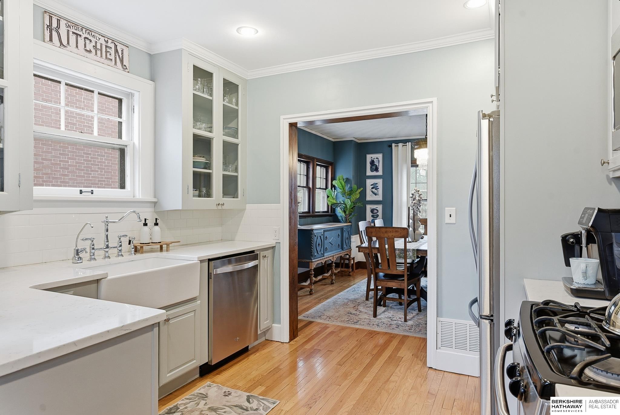 Omaha, Nebraska 68106, United States, 3 Bedrooms Bedrooms, ,2 BathroomsBathrooms,Residential,Active,253811