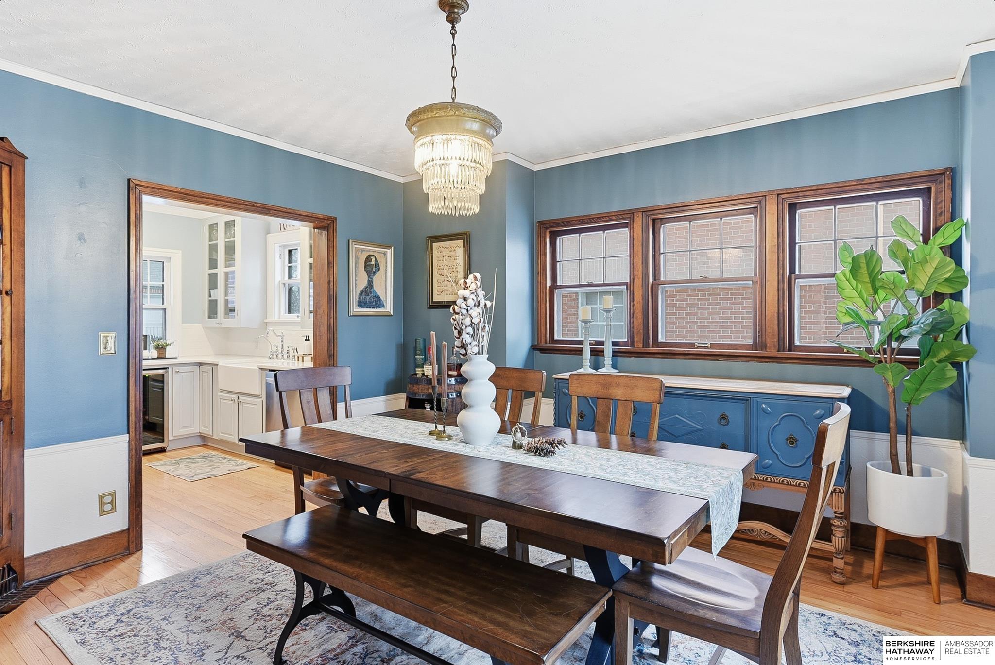 Omaha, Nebraska 68106, United States, 3 Bedrooms Bedrooms, ,2 BathroomsBathrooms,Residential,Active,253811