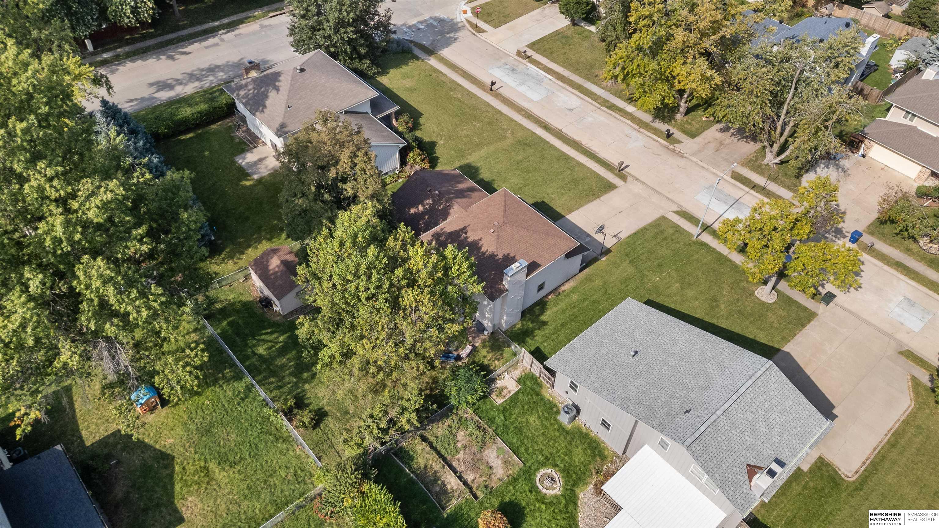 Papillion, Nebraska 68046, United States, 3 Bedrooms Bedrooms, ,2 BathroomsBathrooms,Residential,Active,221517