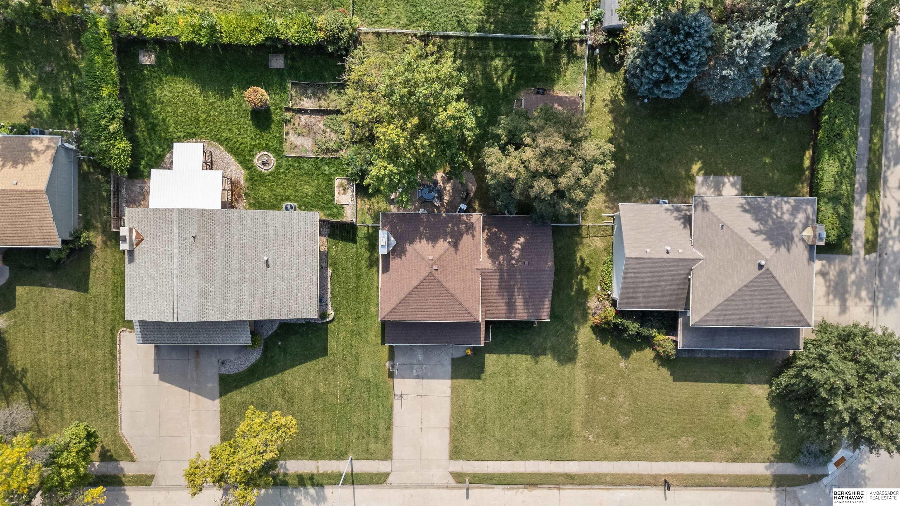 Papillion, Nebraska 68046, United States, 3 Bedrooms Bedrooms, ,2 BathroomsBathrooms,Residential,Active,221517