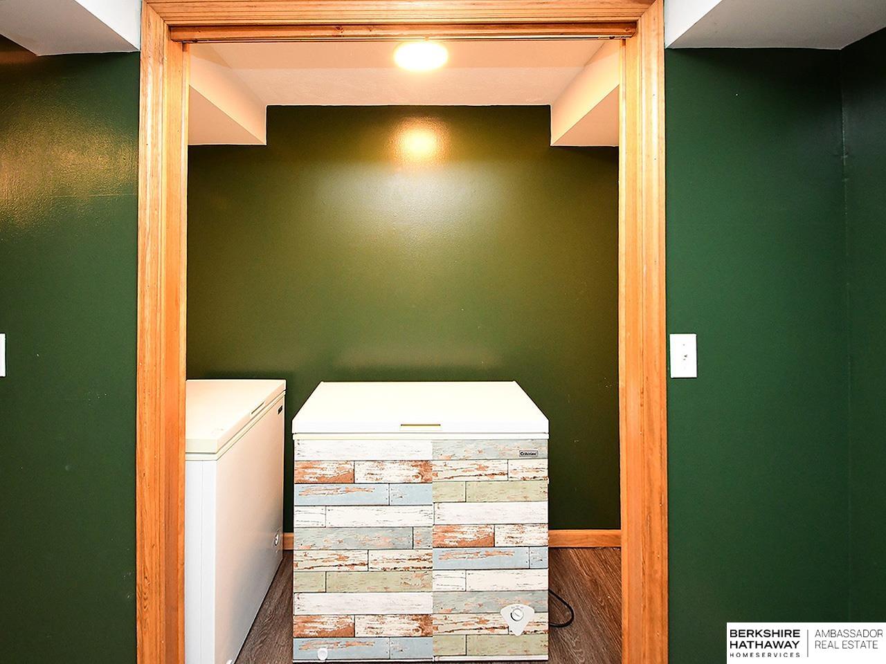 Omaha, Nebraska 68134, United States, 4 Bedrooms Bedrooms, ,3 BathroomsBathrooms,Residential,Active,211382