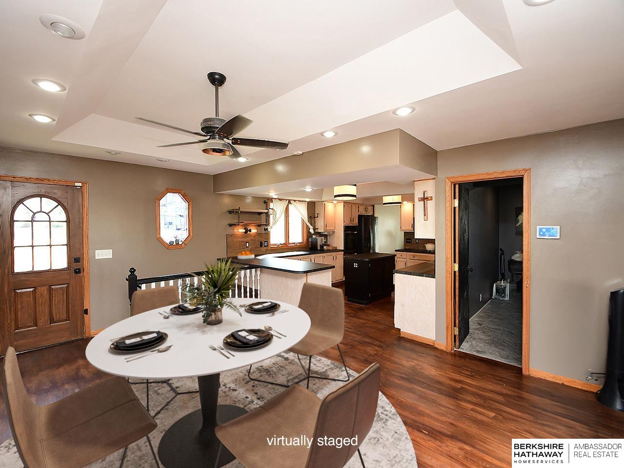 Omaha, Nebraska 68134, United States, 4 Bedrooms Bedrooms, ,3 BathroomsBathrooms,Residential,Active,211382